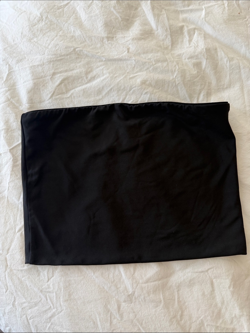Éterne Black Jersey Tube Top - Picture 2 of 5